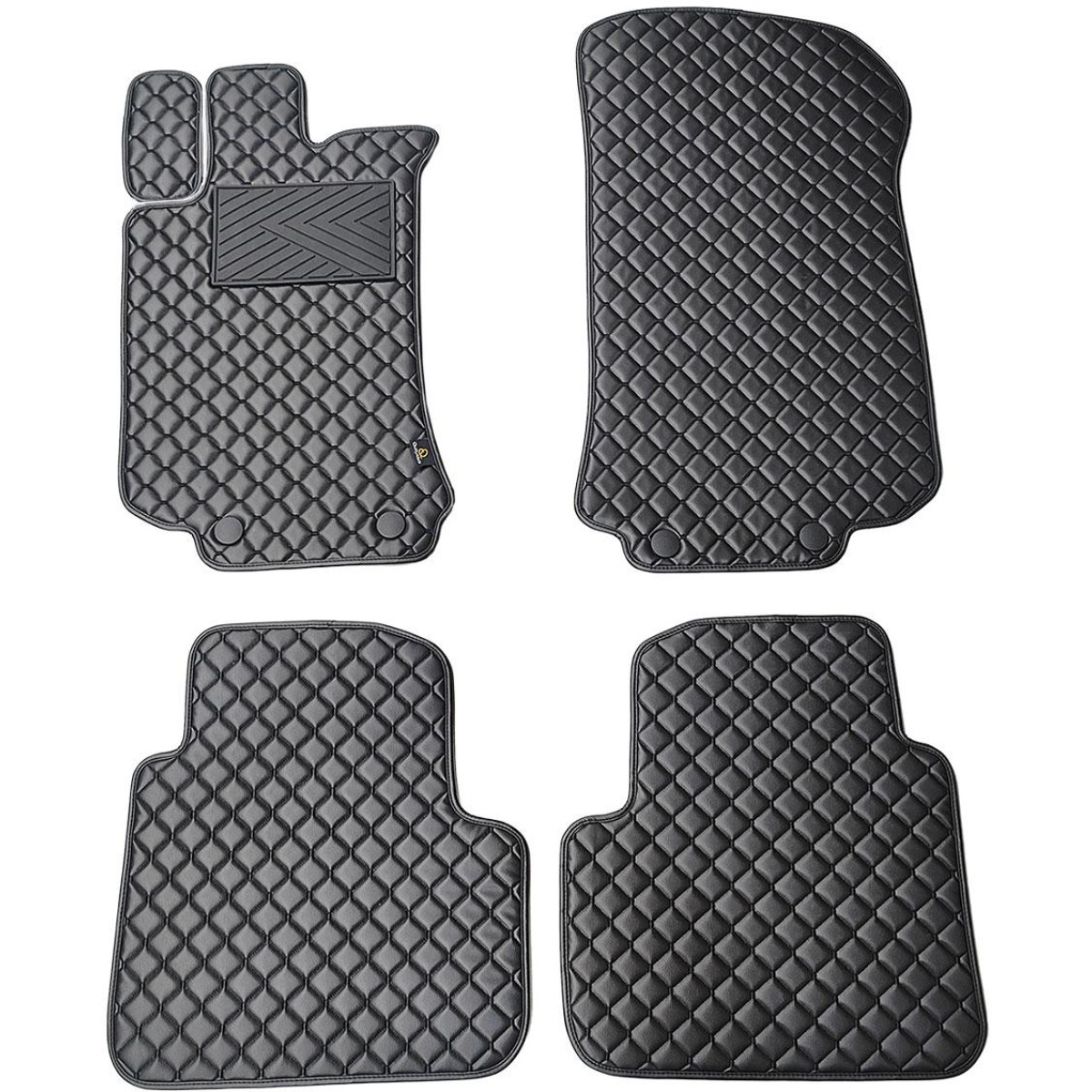 Eko ādas paklājiņi QuiltyMats MERCEDES-BENZ R-class W251 2005-2015g. (Melna / melnas šuves)
