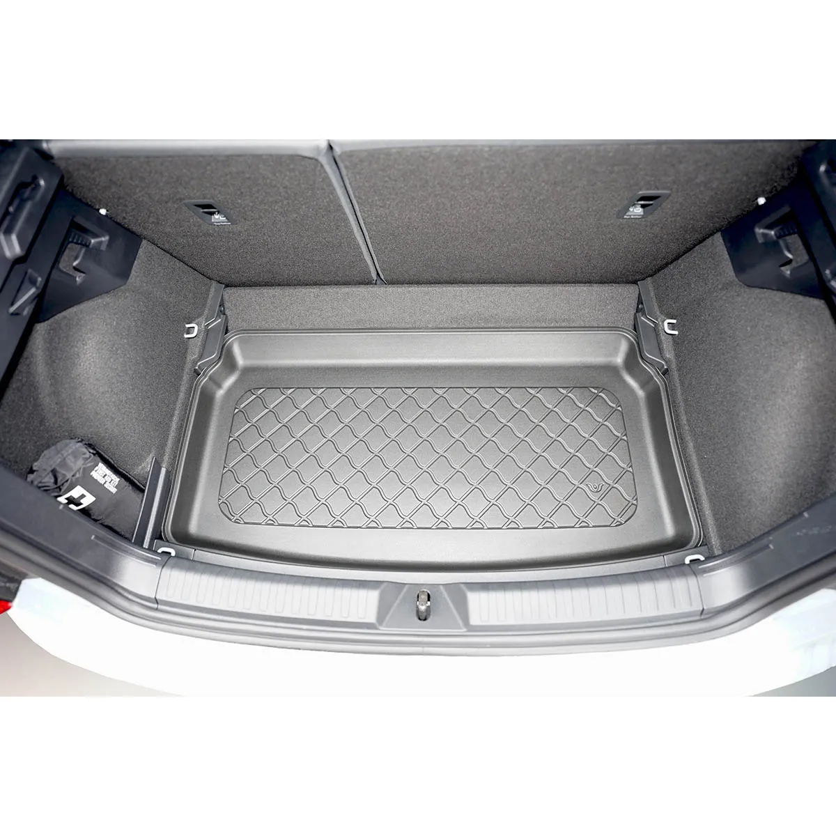 Bagāžnieka paklājiņš Audi A1 II GB Sportback Hatchback no 2018g. (apakšējā daļa) Bagāžnieka paklājiņš Audi A1 II GB Sportback Hatchback no 2018g. (apakšējā daļa)