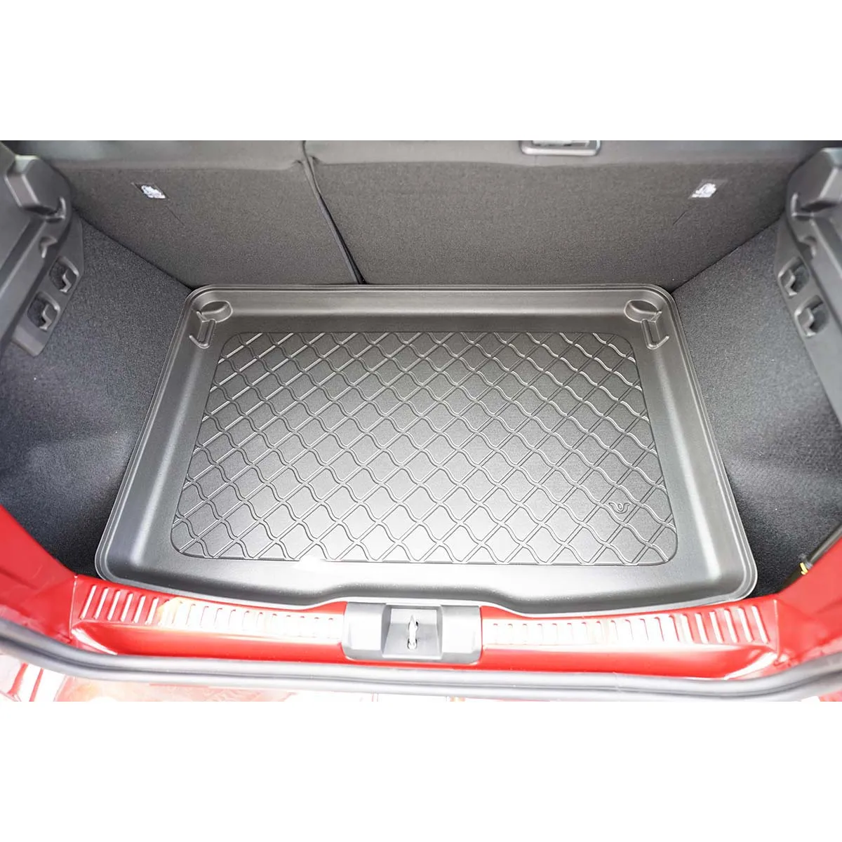 Bagāžnieka paklājiņš Dacia Sandero Stepway Hatchback no 2021g. (augšējā daļa) Bagāžnieka paklājiņš Dacia Sandero Stepway Hatchback no 2021g. (augšējā daļa)