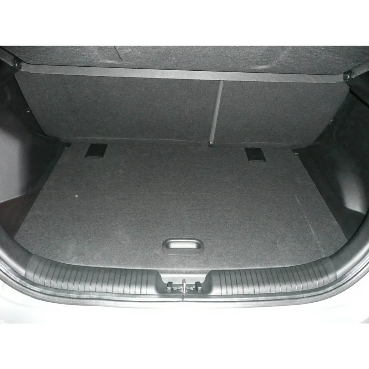 Bagāžnieka paklājiņš Hyundai ix20 no 2010g. (augšējā daļa) Bagāžnieka paklājiņš Hyundai ix20 no 2010g. (augšējā daļa)