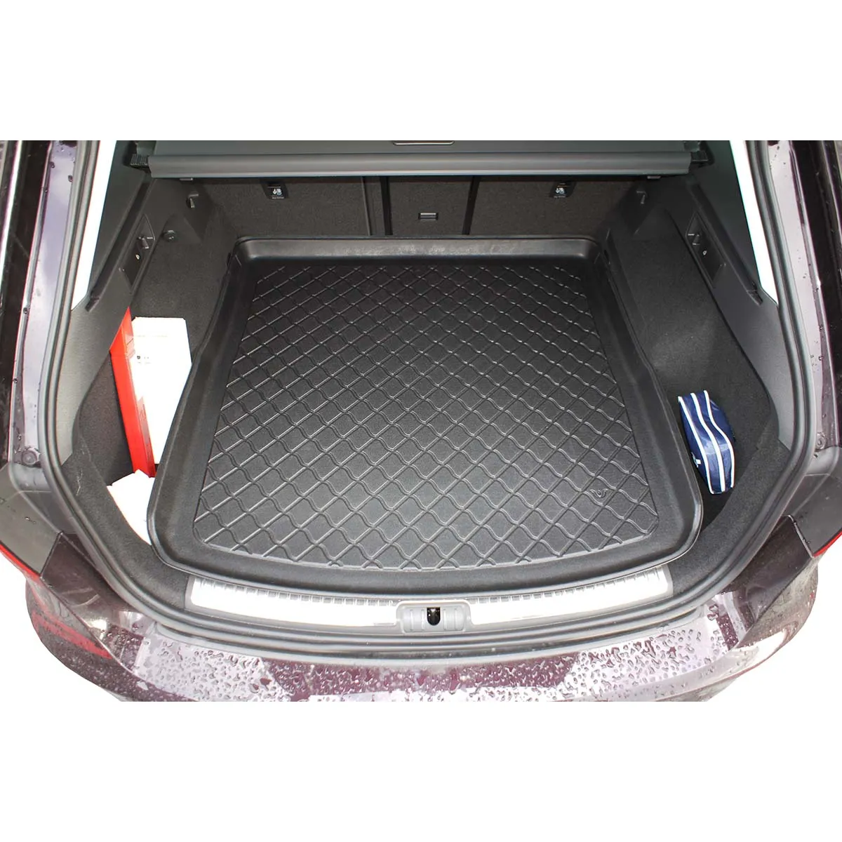 Bagāžnieka paklājiņš Seat Leon (5F) X-Perience 2014-2020g. Bagāžnieka paklājiņš Seat Leon (5F) X-Perience 2014-2020g.