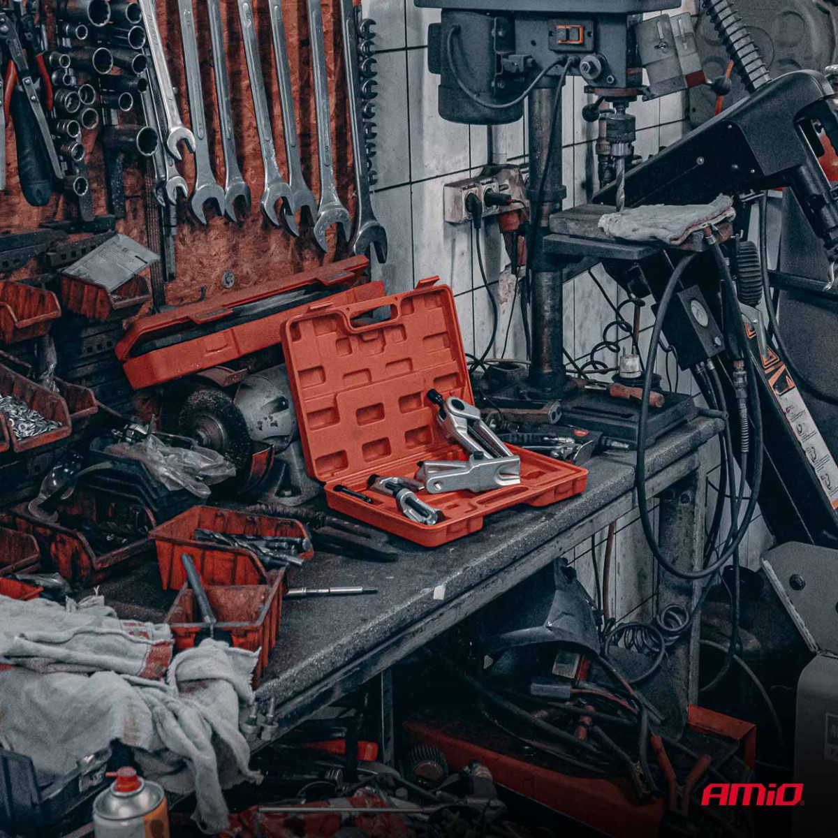 Lodveida savienojumu un stūres stieņu galu noņemšanas instrumentu komplekts, 5 gab. AMIO-04767