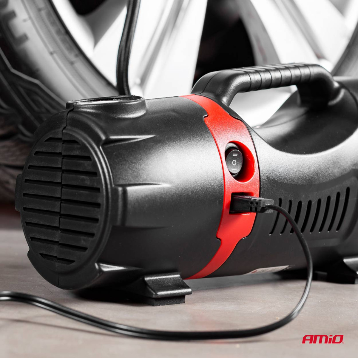 Automašīnas gaisa kompresors 12V/230V ACOMP-09 AMIO-02383