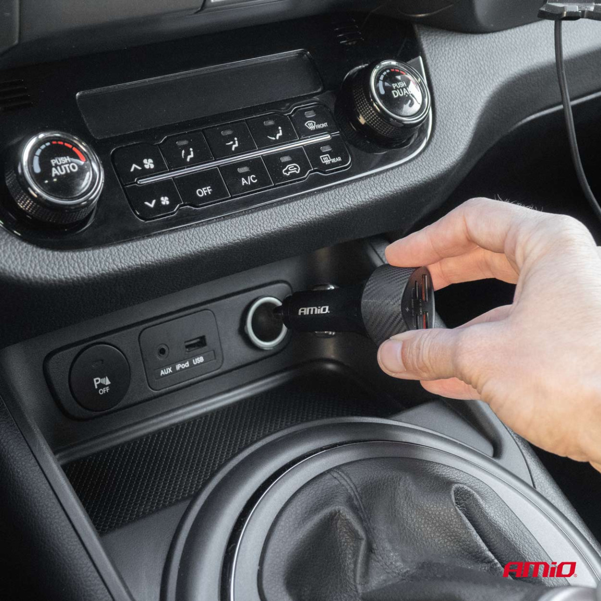 Automašīnas lādētājs 50W 2xUSB-A + 2xUSB-C AMIO-04284