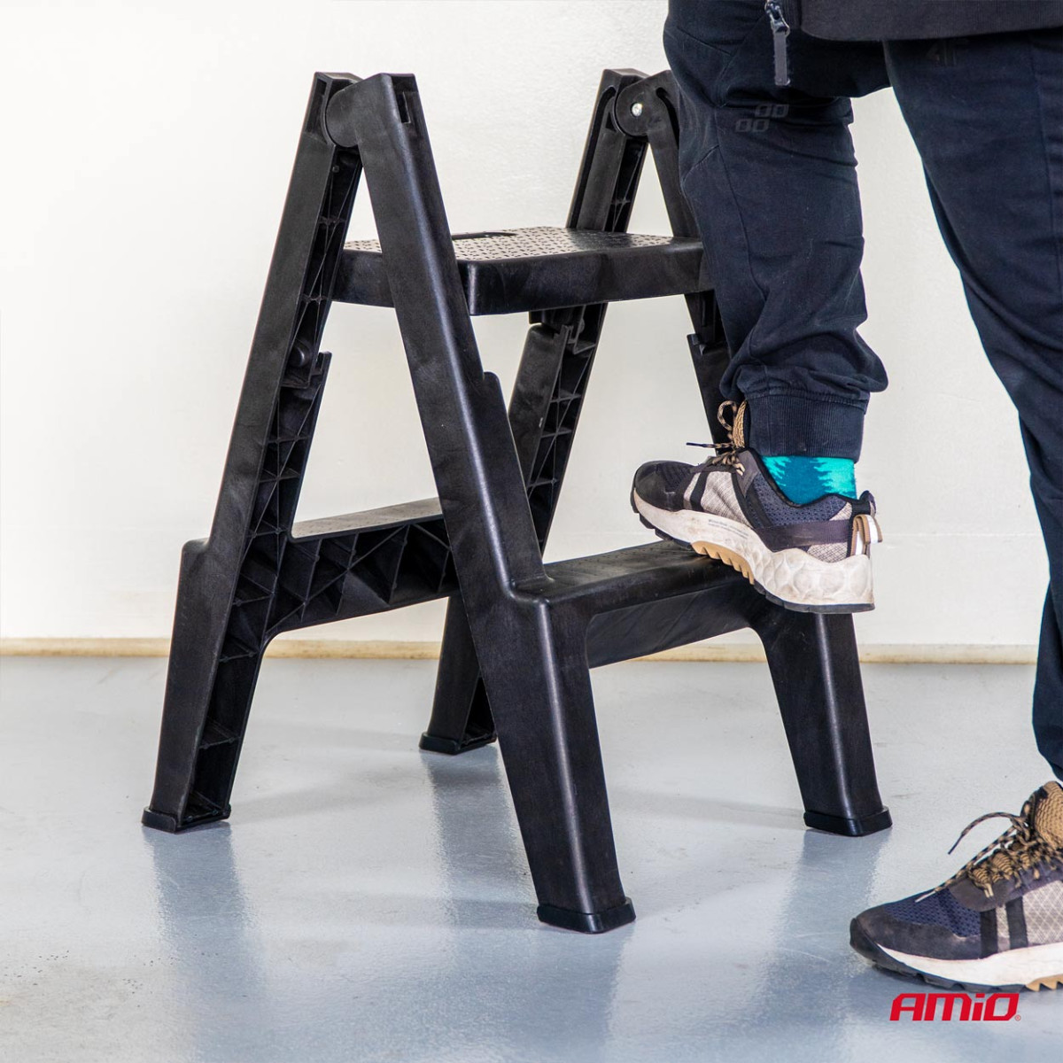 Saliekamās kāpnes 51,5 cm 150 kg AMIO-04267