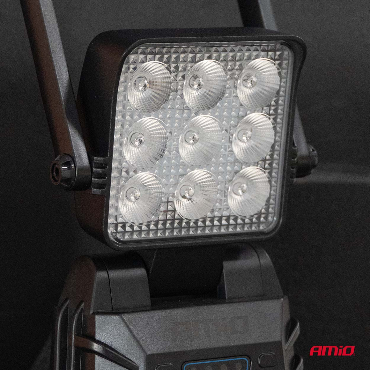 Pārnēsājama LED darba un brīdinājuma lampa 15W (BATT) AMIO-04865