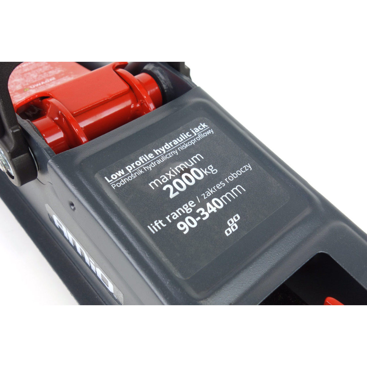 Zema profila hidrauliskais pacēlājs 2000 kg CE AMIO-02500