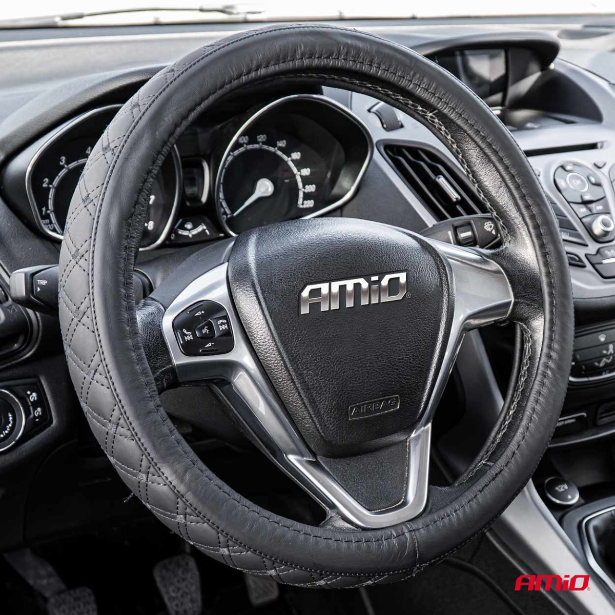 Automašīnas stūres pārvalks 39-41 cm, īsta āda, SWC-51-L