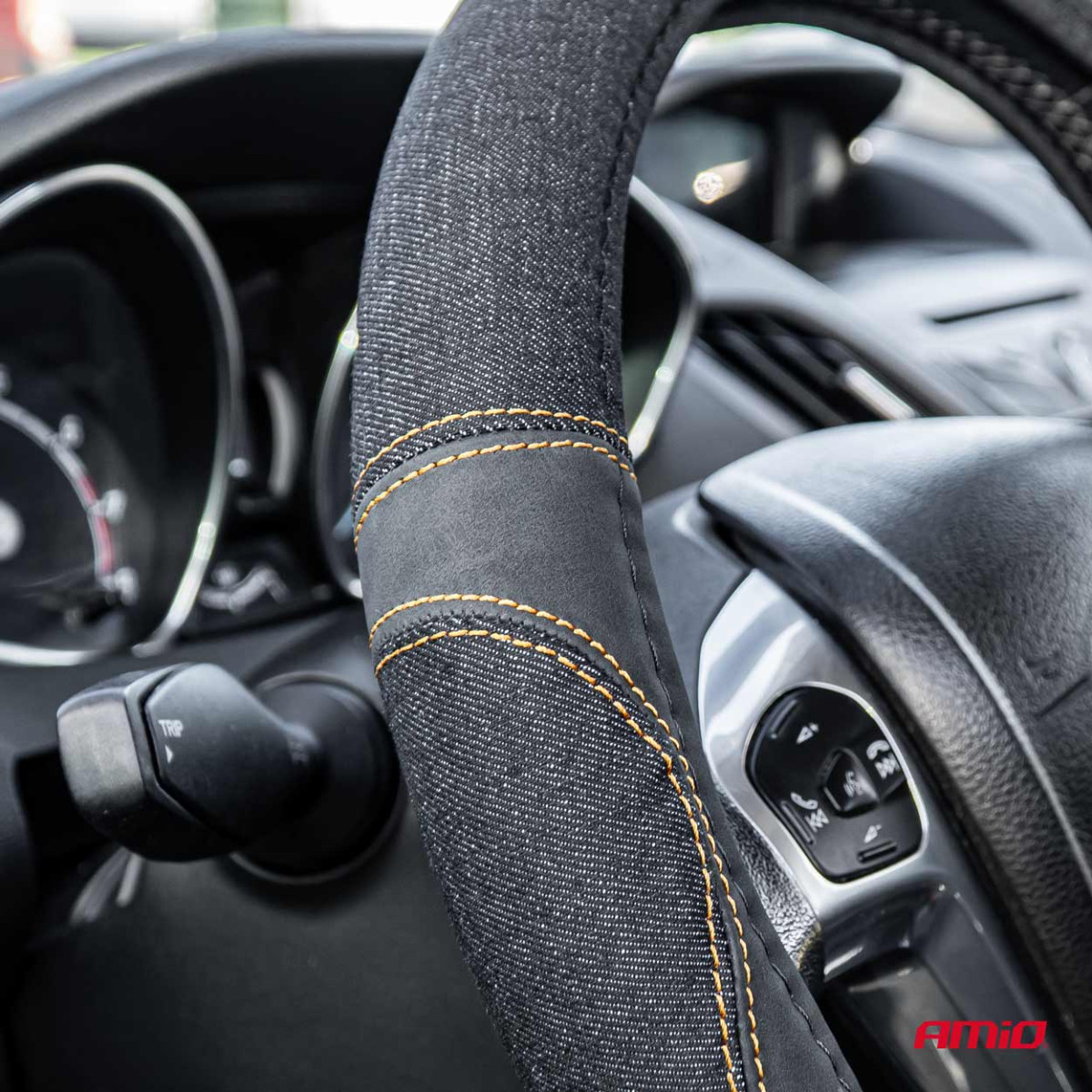 Automašīnas stūres pārsegs 37-39 cm, SWC-52-M