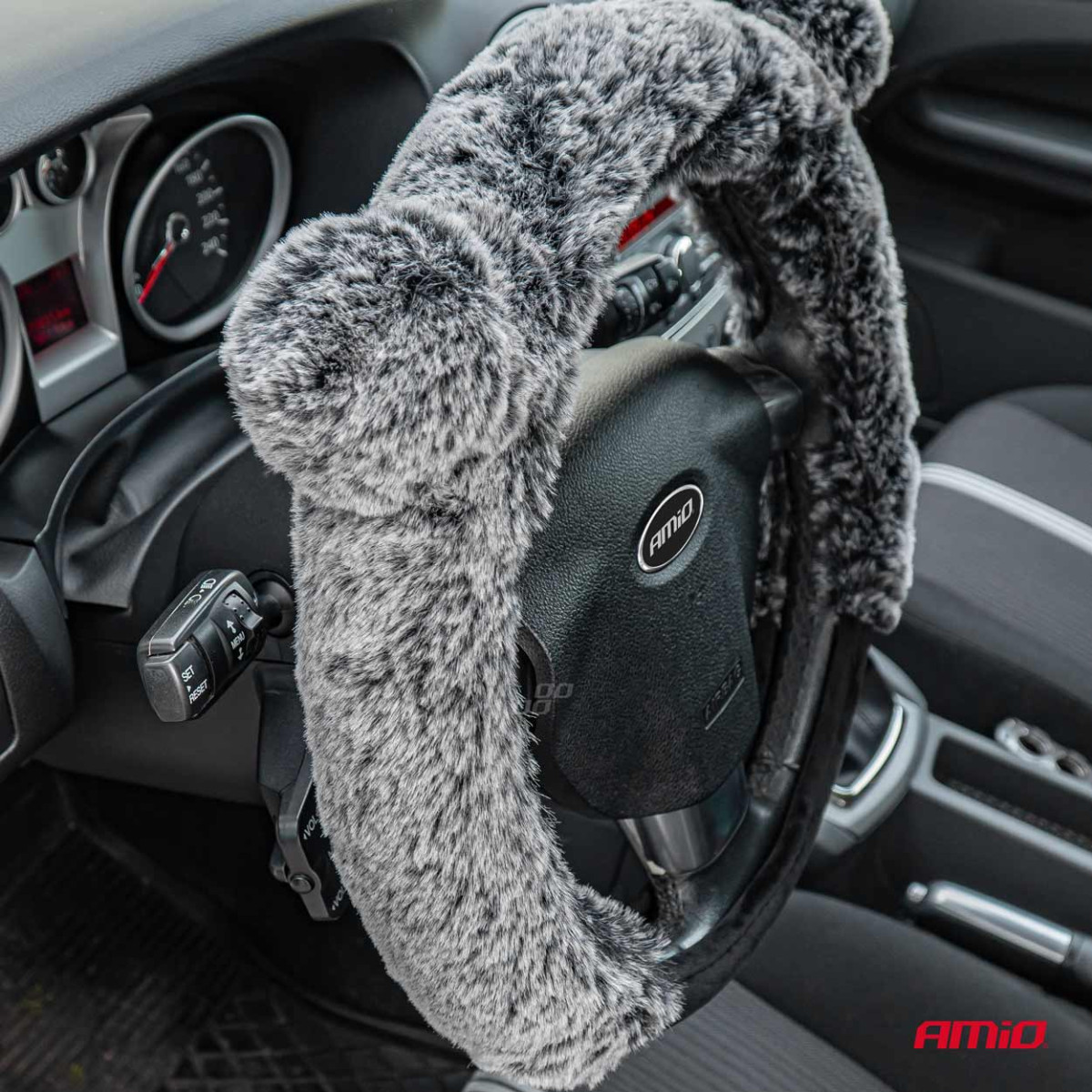 Automašīnas stūres pārsegs 37-39 cm, SWC-55-M