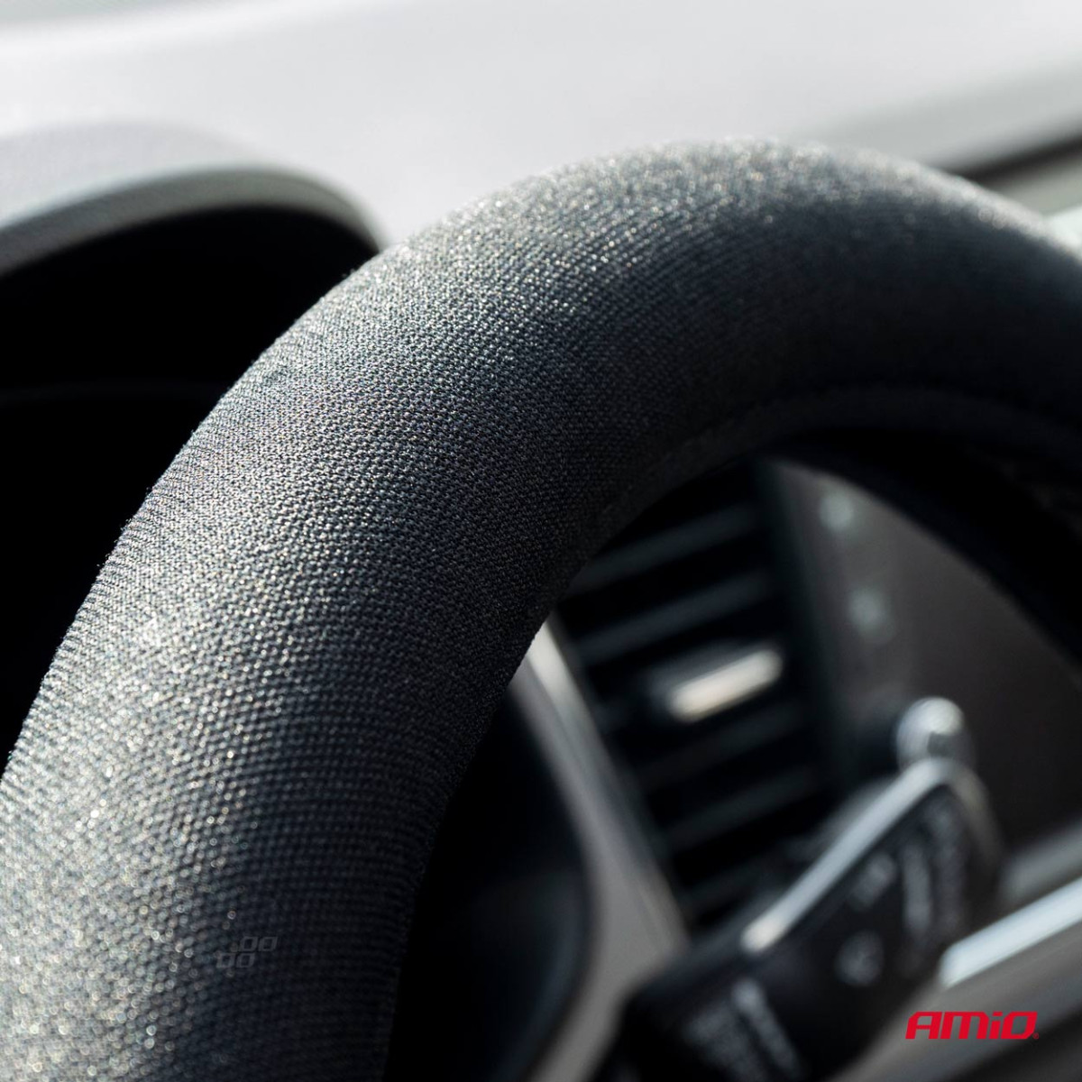 Automašīnas stūres pārsegs 37-39 cm, M, velūrs