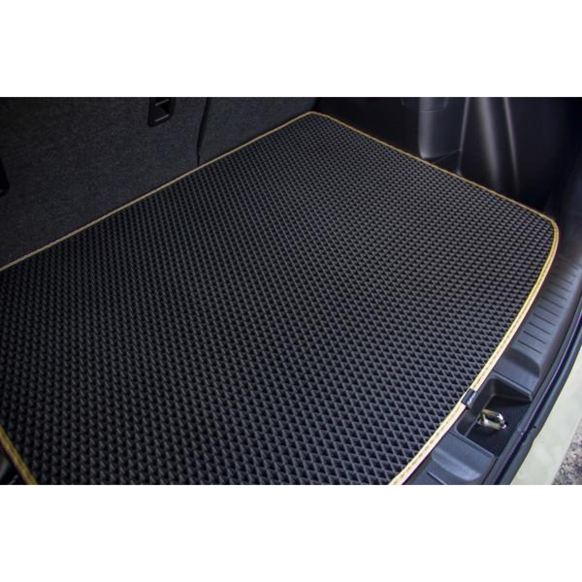 EVA bagāžnieka paklājiņš Suzuki Vitara Hybrid no 2020g.